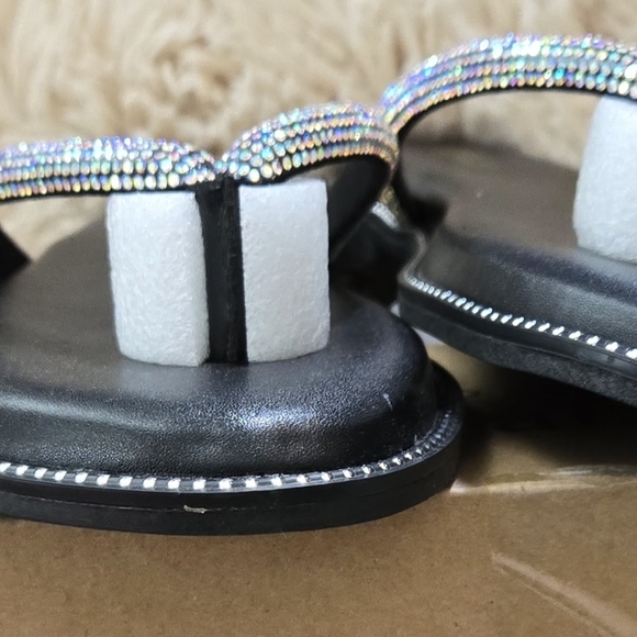 NianEr Womens Microfiber Leather Sparkly Dress Flip Flops #871 - Picture 4 of 12